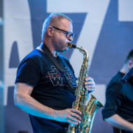 Aleksandra Kutrzepa Quartet feat. Mikołaj Trzaska (PL) | 12. Lublin Jazz Festiwal | 13.07.2021 | fot. Wojtek Kornet - zdjęcie 9/19